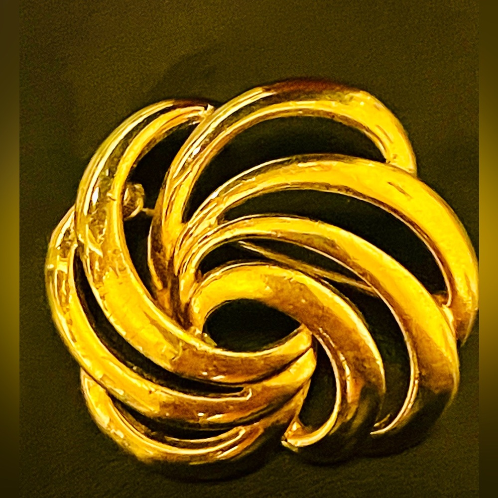 Vintage NAPIER Gold Swirl Brooch - Picture 5 of 6